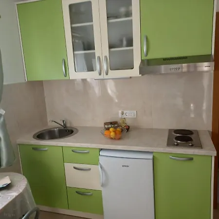 Apartment Clementina Sunrise *