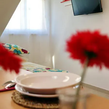 Clementina Sunrise Apartment