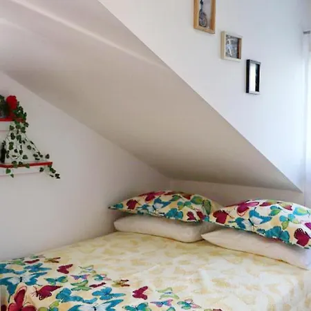 Clementina Sunrise Apartment Orebic