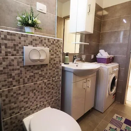 Clementina Sunrise Apartment